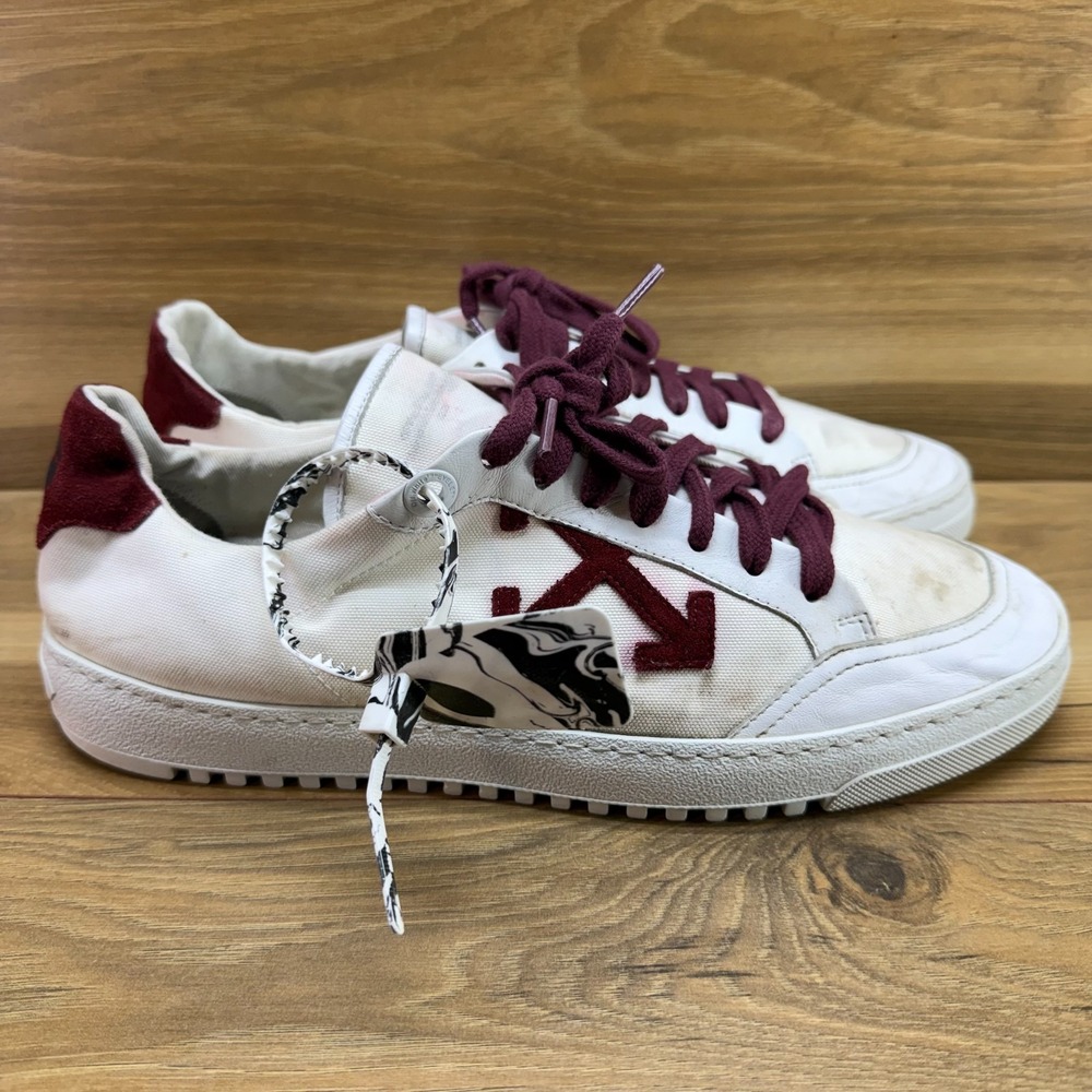 Off-White Low Vulcanized Sneakers Mens 44 White Burgundy Casual Virgil Abloh